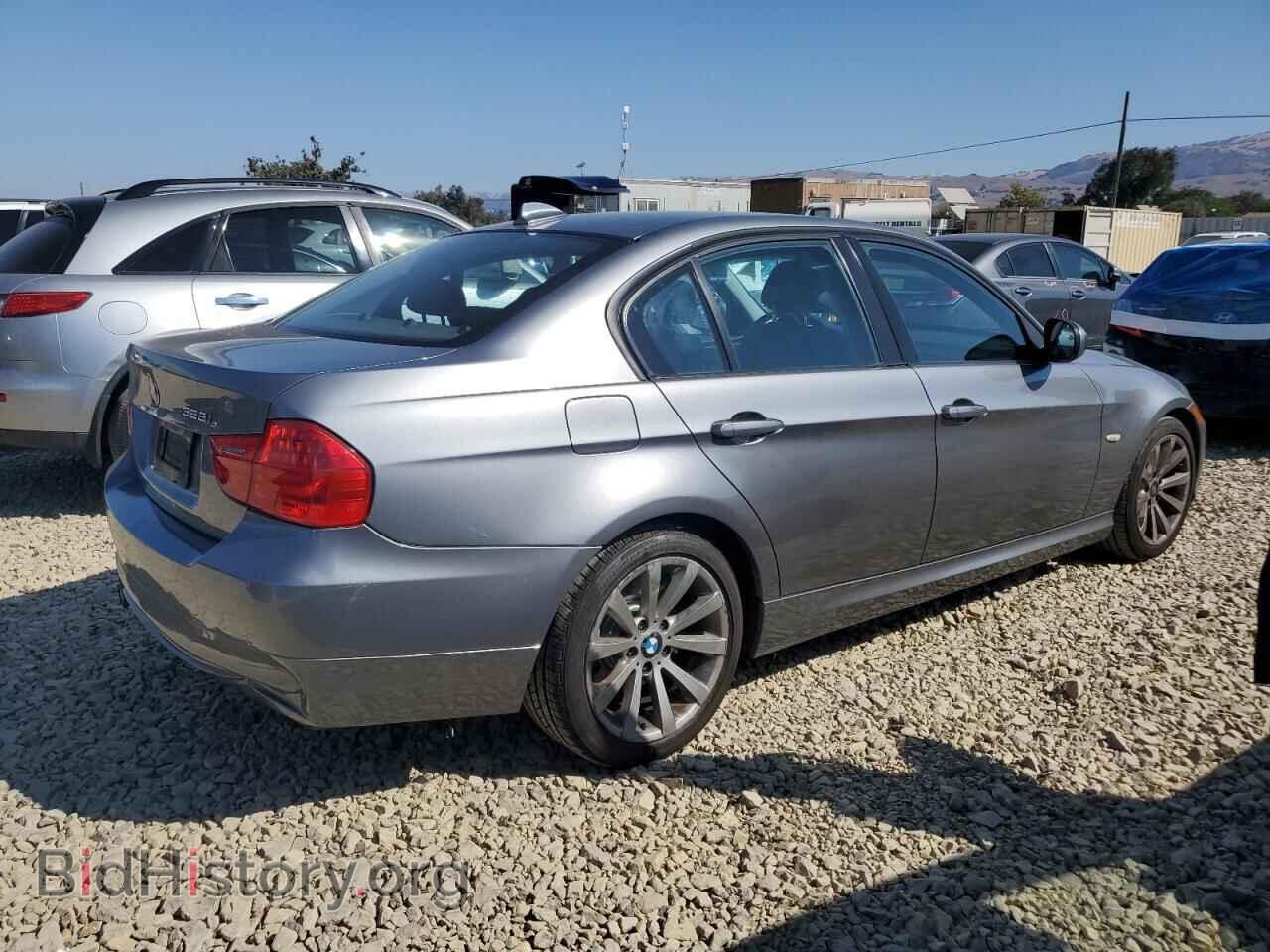 2011 BMW 3 SERIES - VIN: WBAPH5C5XBA445254 - Фото 3