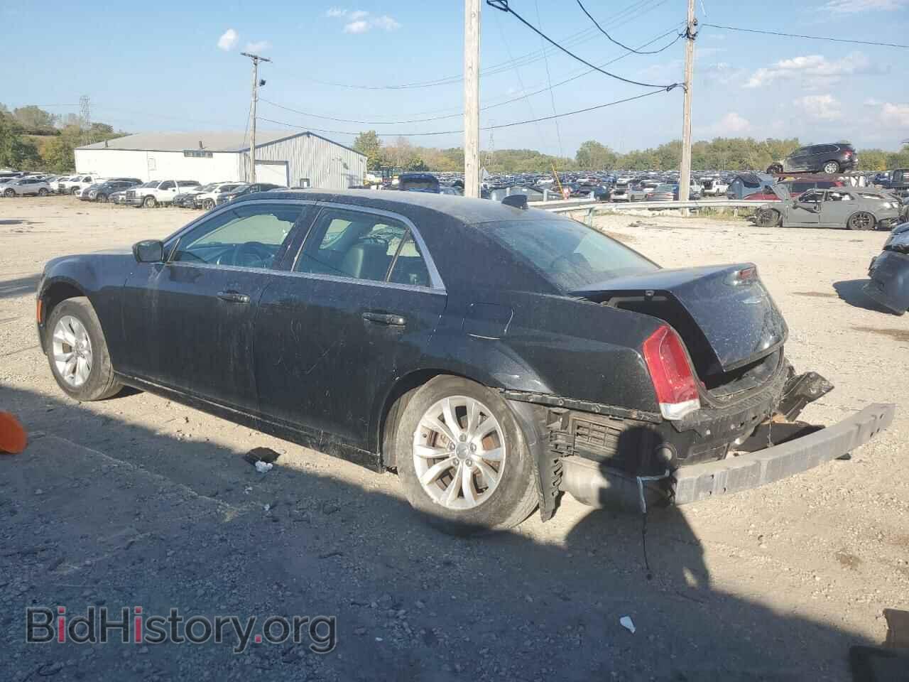 2015 CHRYSLER 300 - VIN: 2C3CCAAG1FH749615 - Фото 2