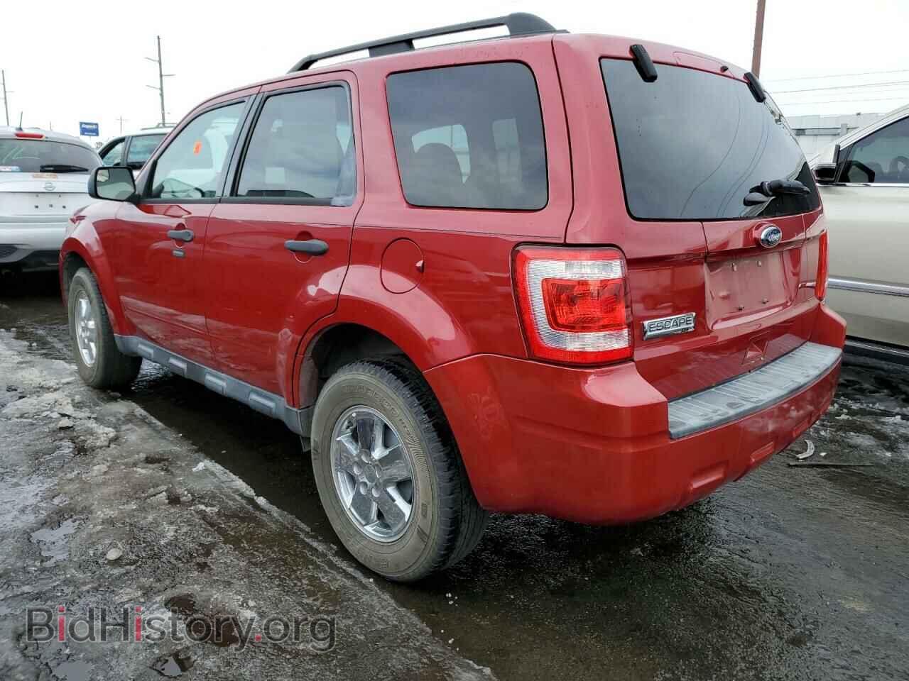 2011 FORD ESCAPE - VIN: 1FMCU9D73BKB26353 - Фото 2