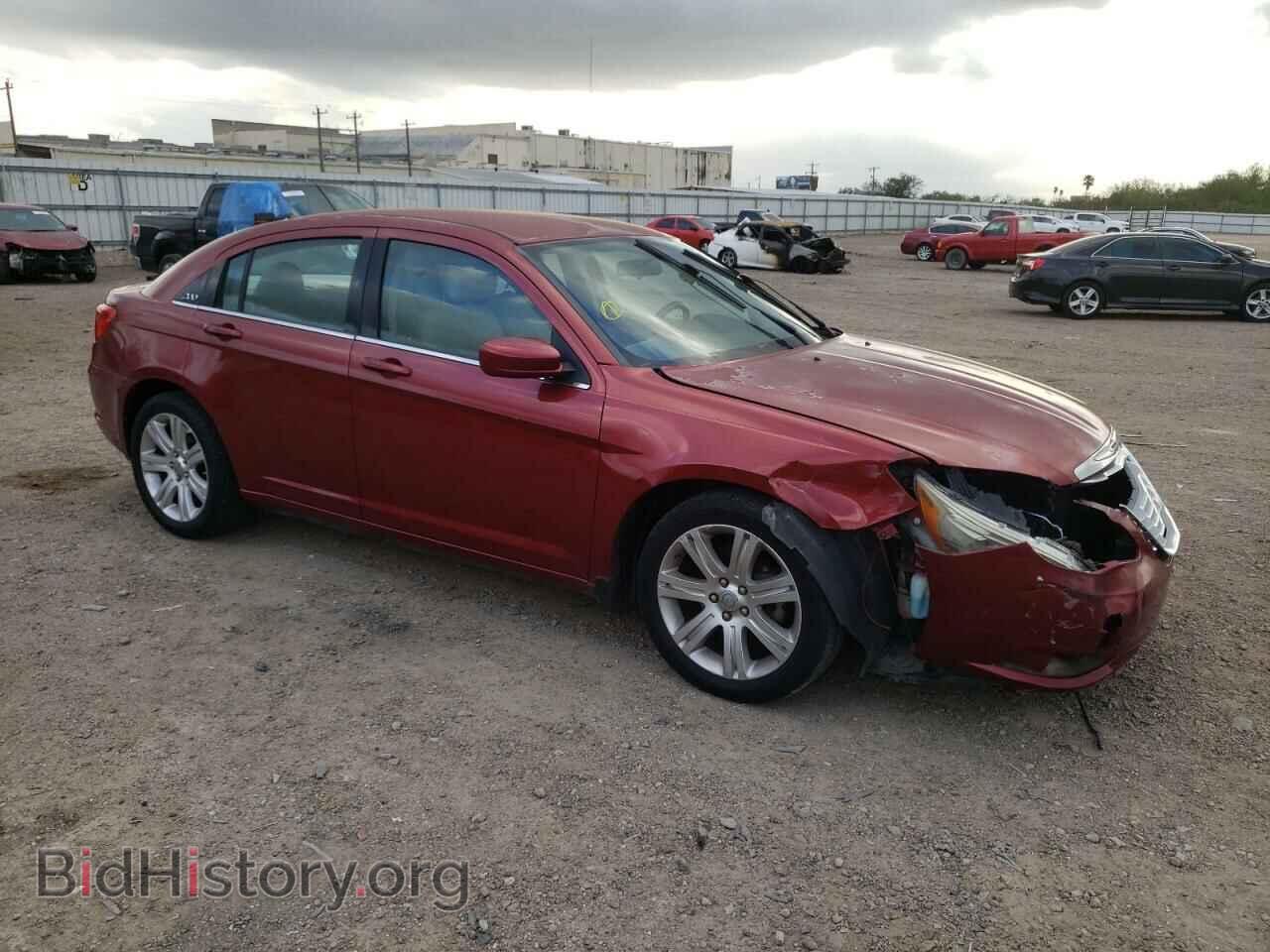 2011 CHRYSLER 200 - VIN: 1C3BC1FB8BN595236 - Фото 4