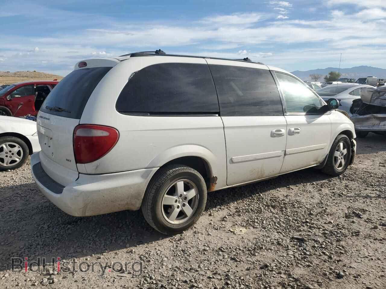 2005 DODGE CARAVAN - VIN: 2D4GP44L75R448581 - Фото 3