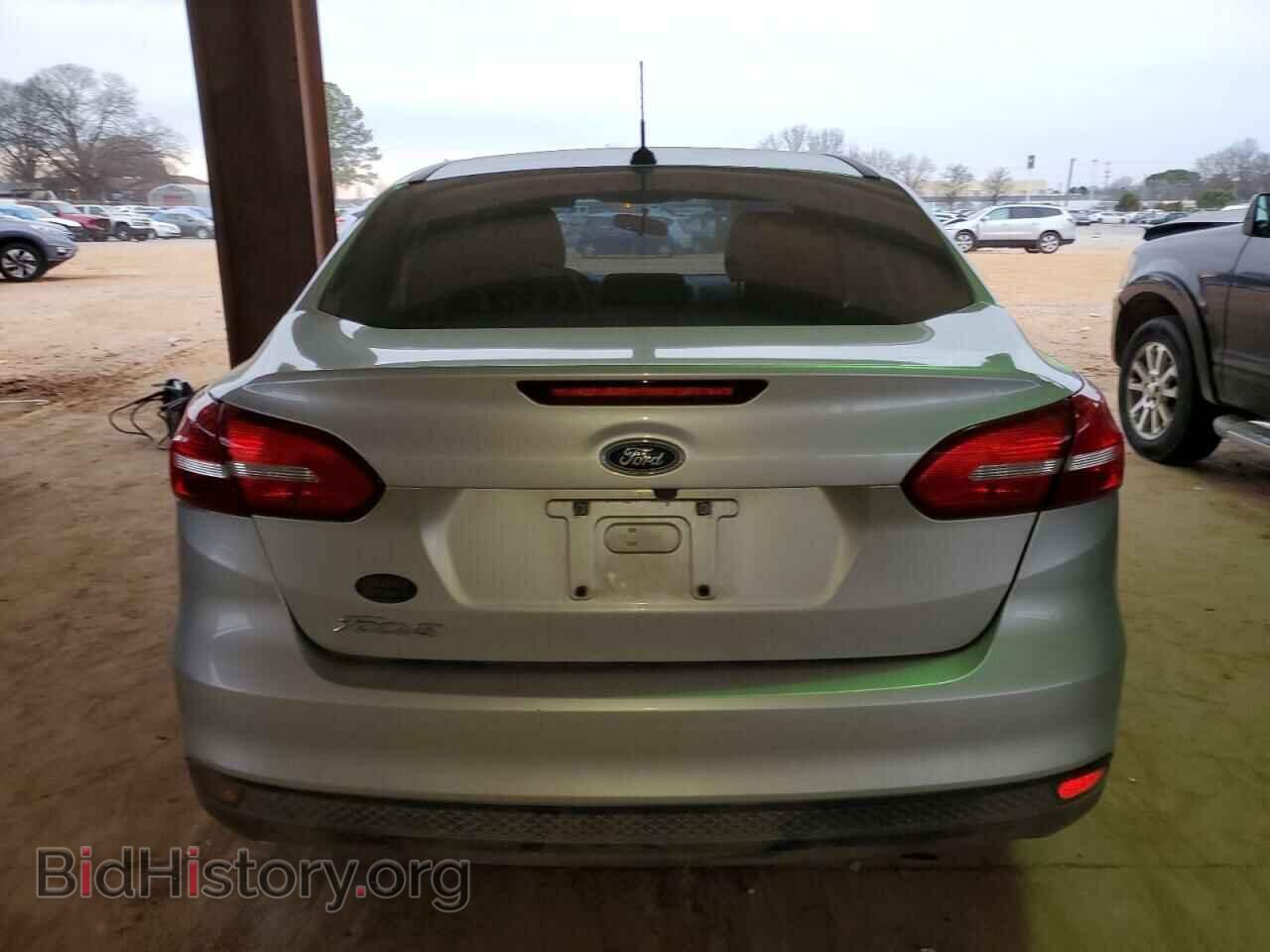 2017 FORD FOCUS - VIN: 1FADP3E26HL221207 - Photo 6