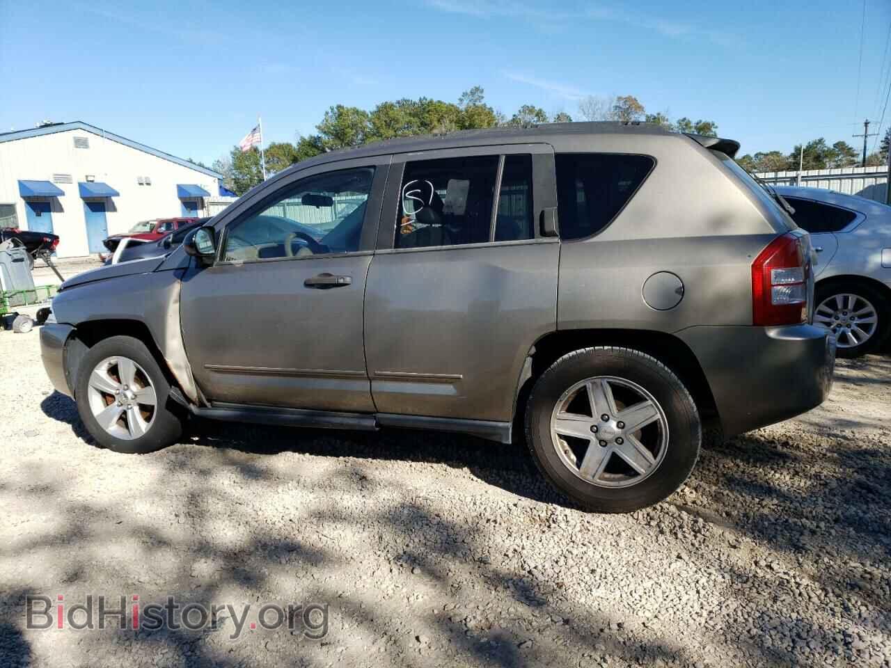2008 JEEP COMPASS - VIN: 1J8FT47W78D760118 - Фото 2