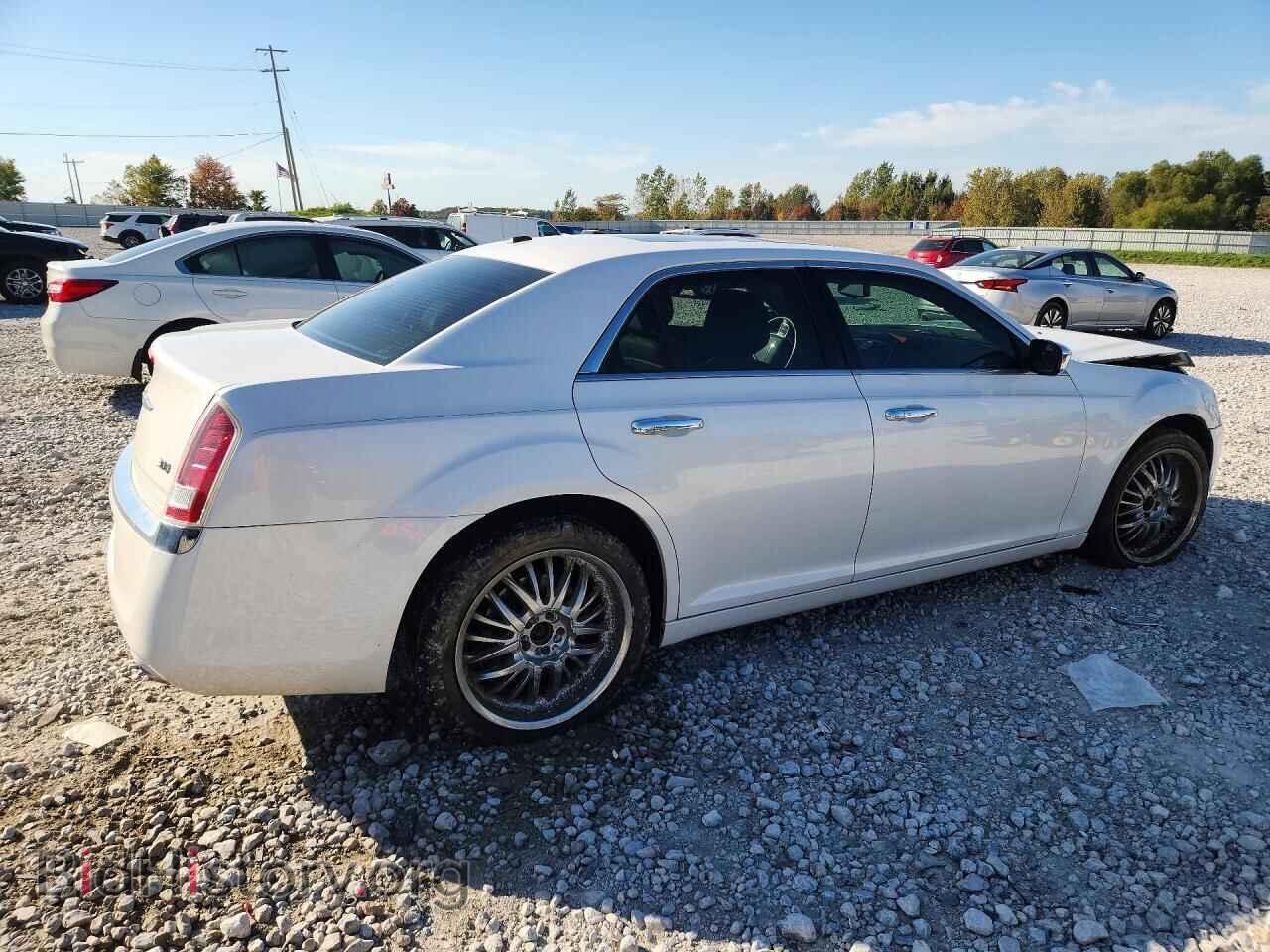 2012 CHRYSLER 300 - VIN: 2C3CCAHG3CH184334 - Photo 3