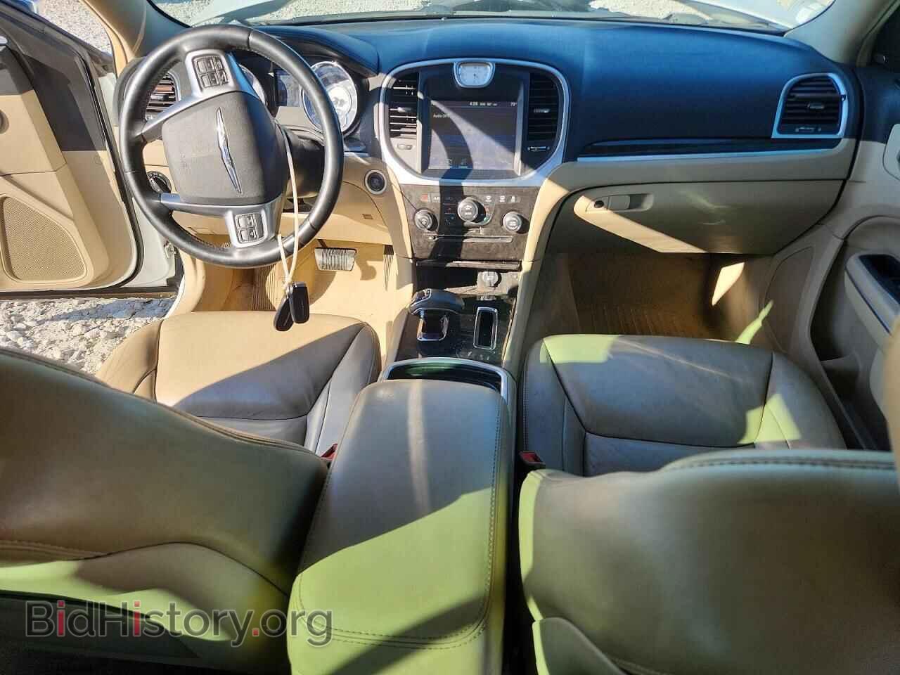 2012 CHRYSLER 300 - VIN: 2C3CCAHG3CH184334 - Photo 8