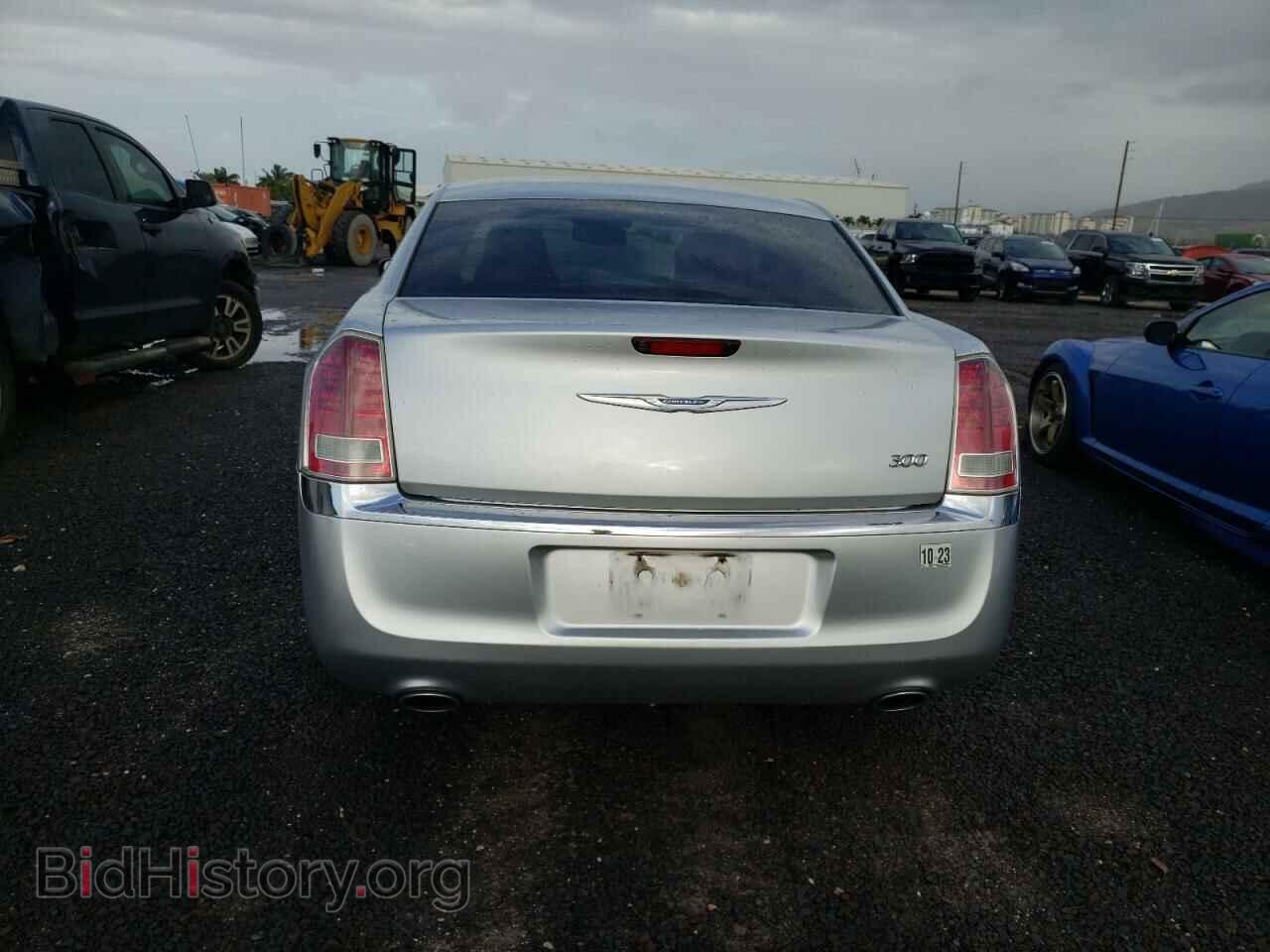 2012 CHRYSLER 300 - VIN: 2C3CCACG5CH205661 - Фото 6