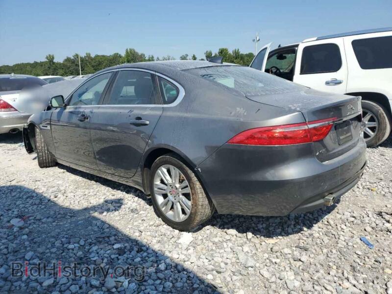 2016 Jaguar XF (VIN SAJBD4BVXGCY09237) — фото 2 из 11
