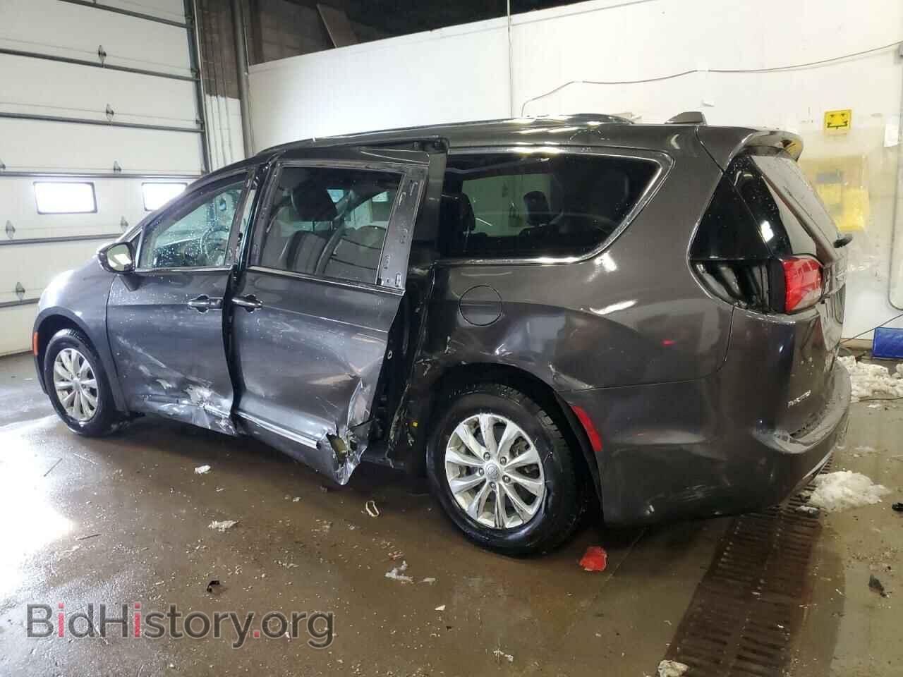 2018 CHRYSLER PACIFICA - VIN: 2C4RC1BG3JR119599 - Фото 2