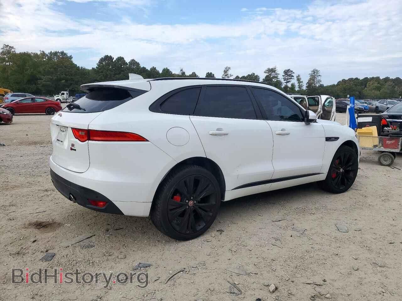 2017 JAGUAR F-PACE - VIN: SADCL2BV0HA090107 - Фото 3