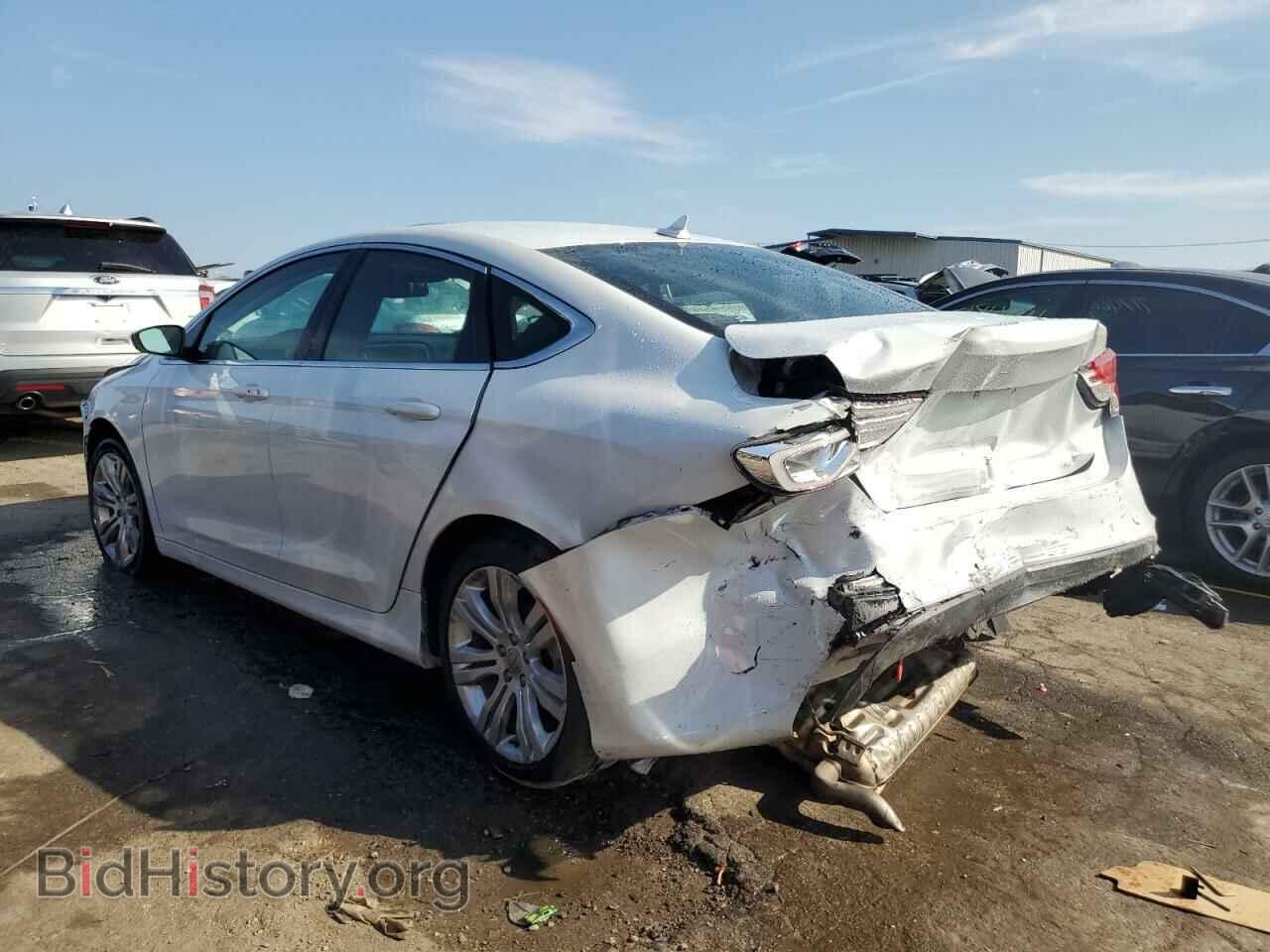 2015 CHRYSLER 200 - VIN: 1C3CCCAB1FN606235 - Фото 2
