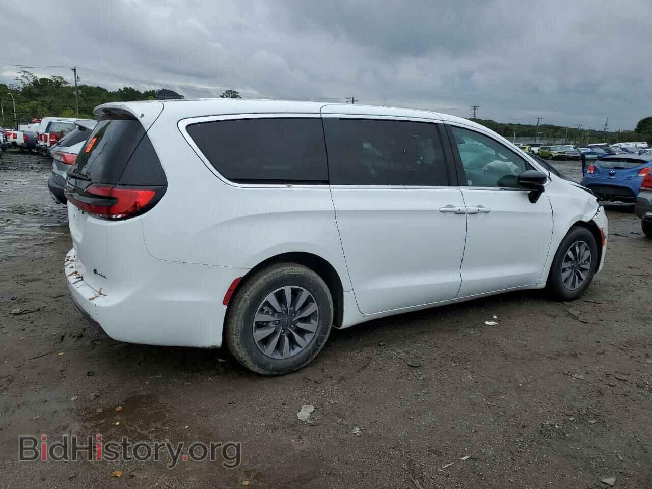 2024 CHRYSLER PACIFICA - VIN: 2C4RC1S71RR121699 - Фото 3