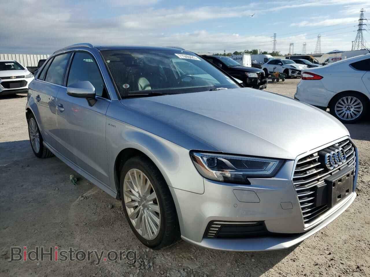 2018 AUDI A3 - VIN: WAUTPBFF5JA055519 - Фото 4