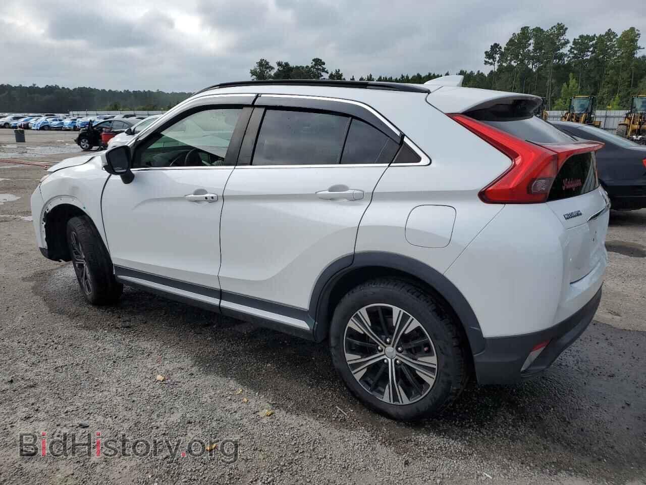 2018 MITSUBISHI ECLIPSE - VIN: JA4AT5AA6JZ042082 - Photo 2