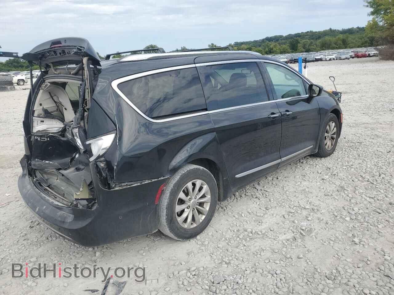 2018 CHRYSLER PACIFICA - VIN: 2C4RC1BG7JR233511 - Фото 3