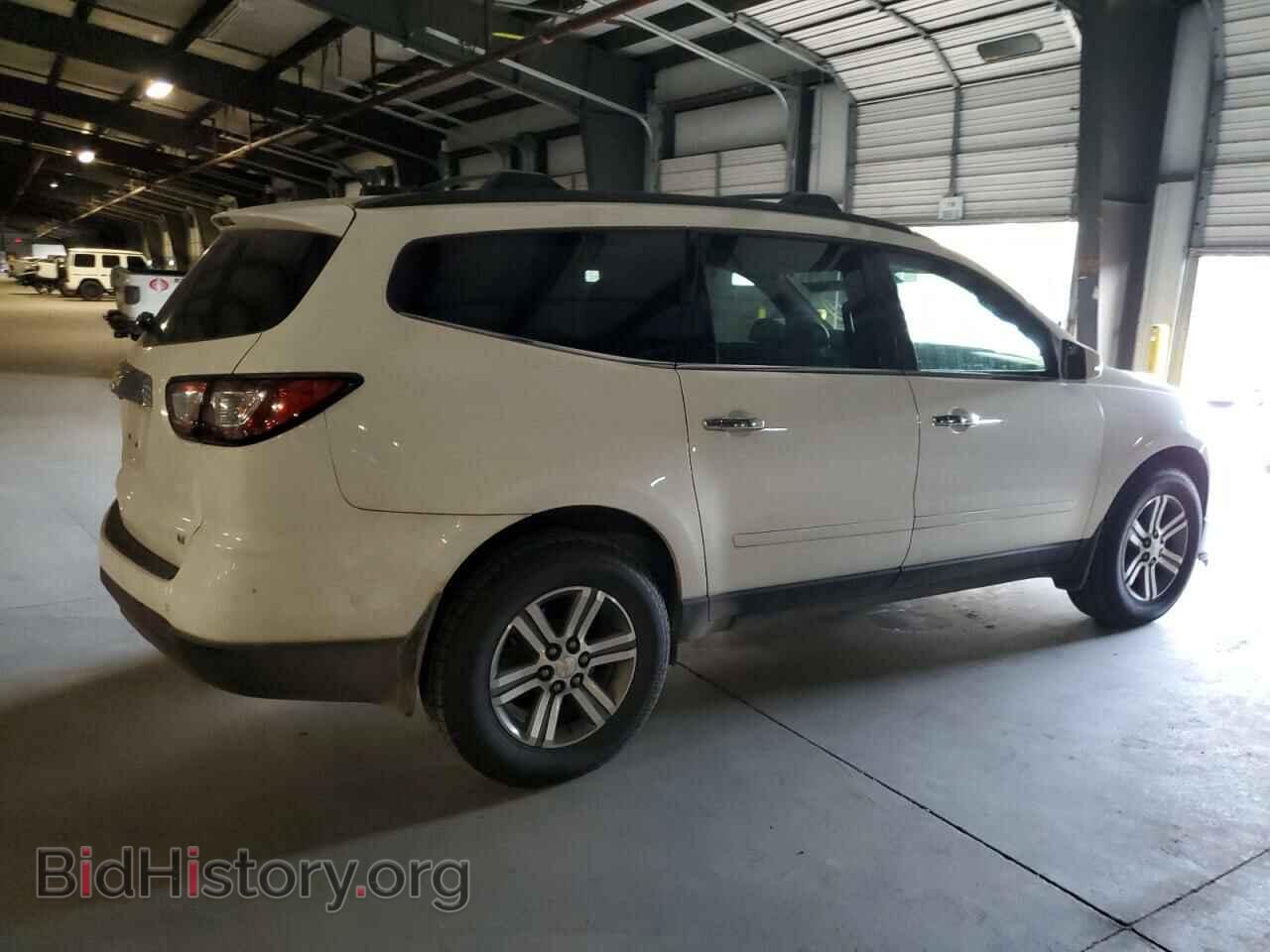 2017 CHEVROLET TRAVERSE - VIN: 1GNKVGKD3HJ217932 - Фото 3