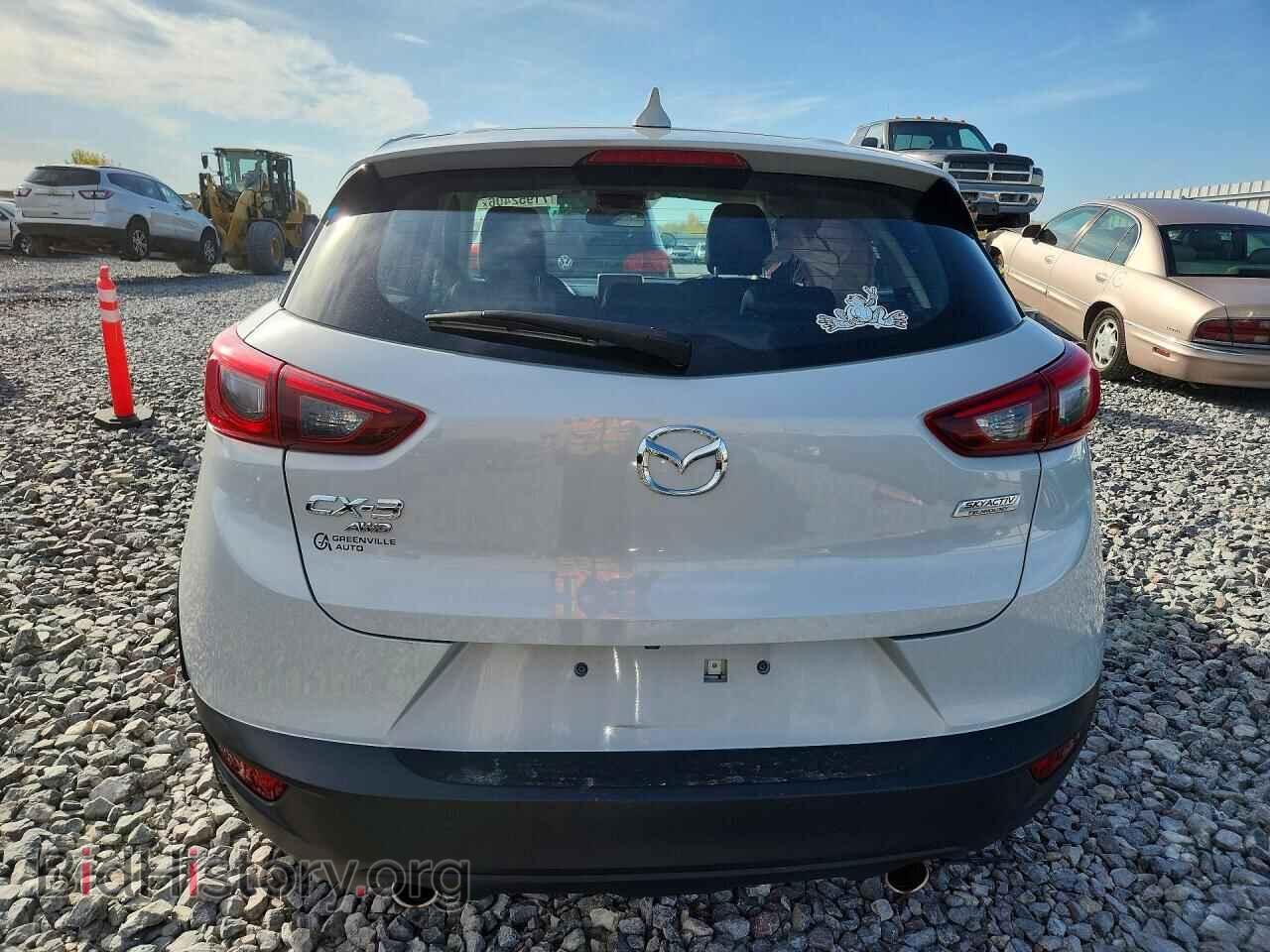 2016 MAZDA CX-3 - VIN: JM1DKBC76G0119133 - Photo 6