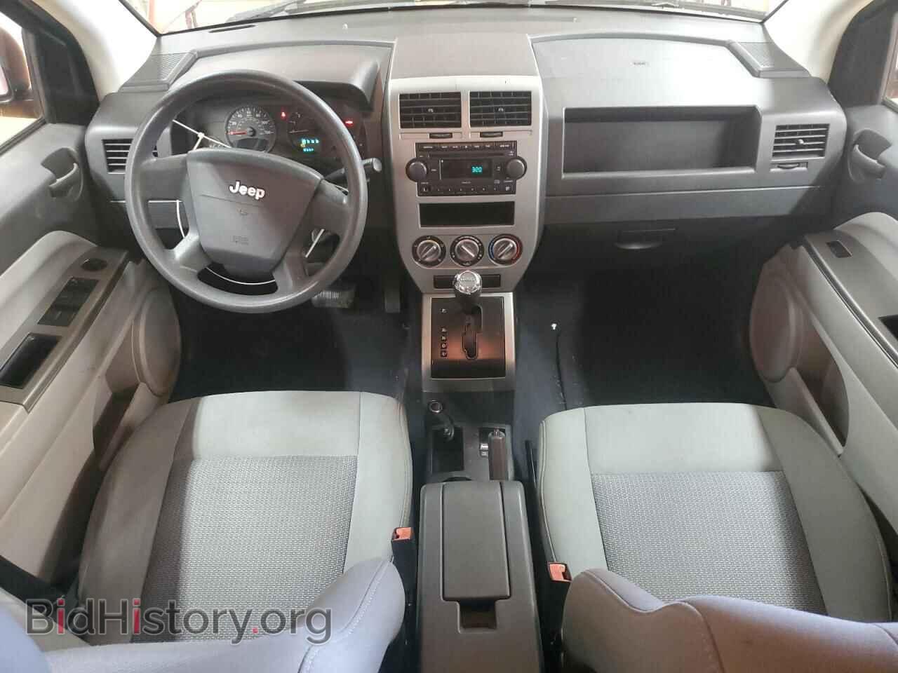 2007 JEEP COMPASS - VIN: 1J8FF47W97D123074 - Фото 8