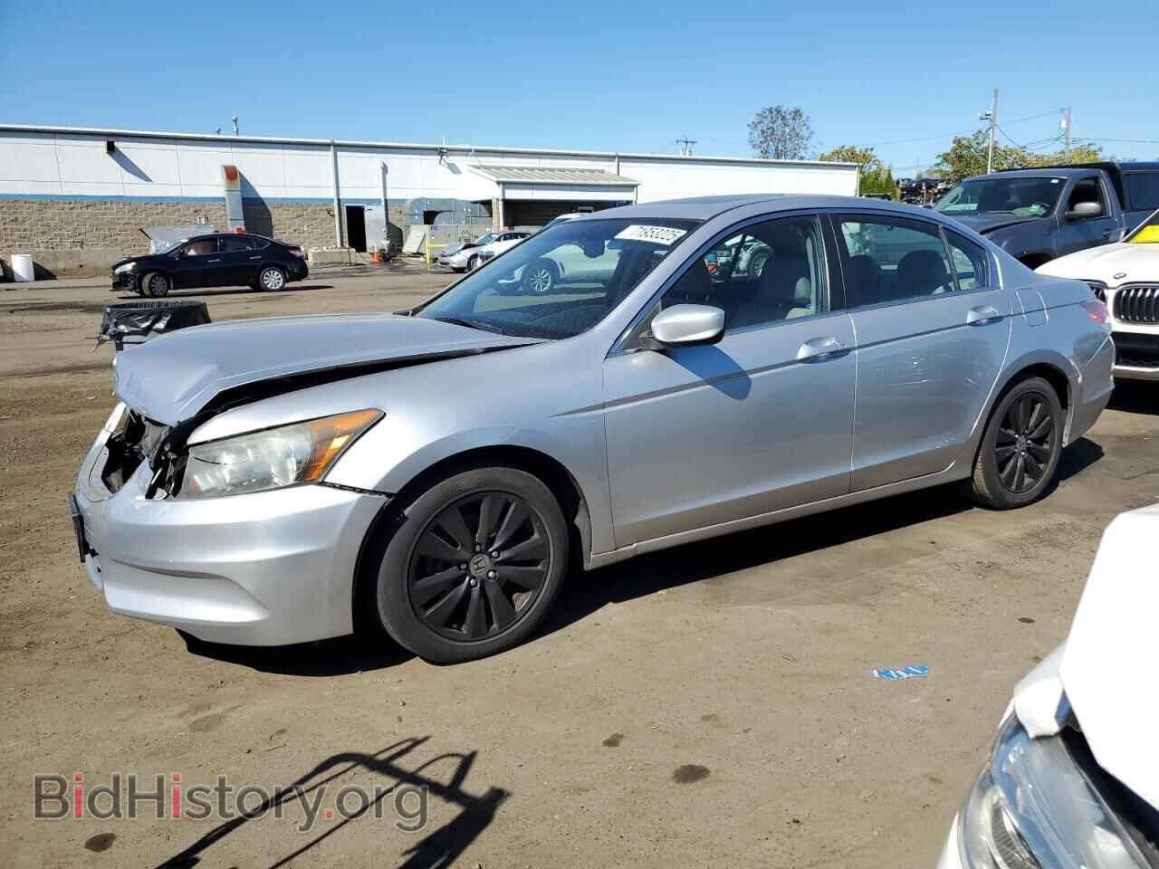 Фотография 1HGCP2F84BA146322 - HONDA ACCORD 2011