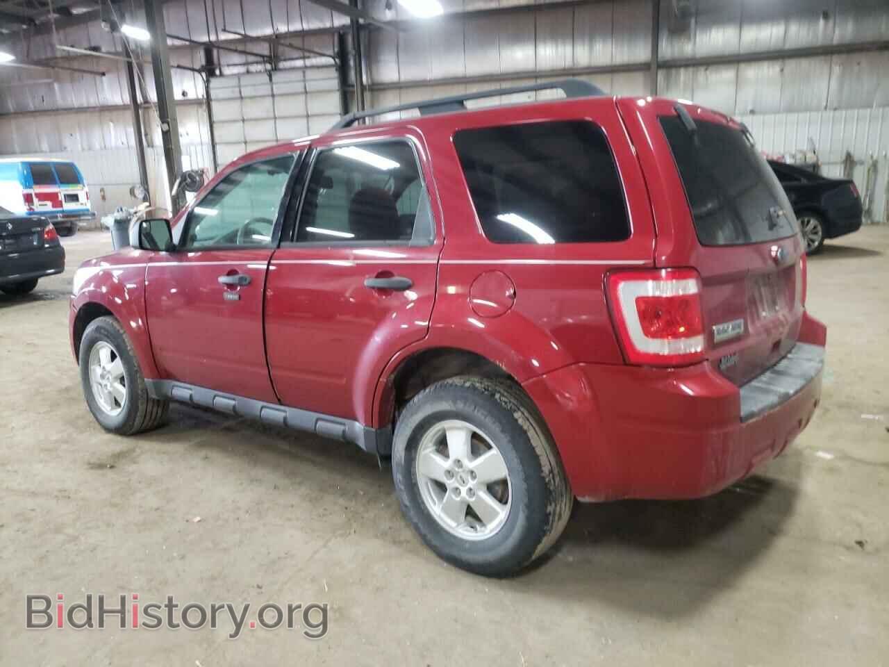 2010 FORD ESCAPE - VIN: 1FMCU0D77AKB78546 - Фото 2