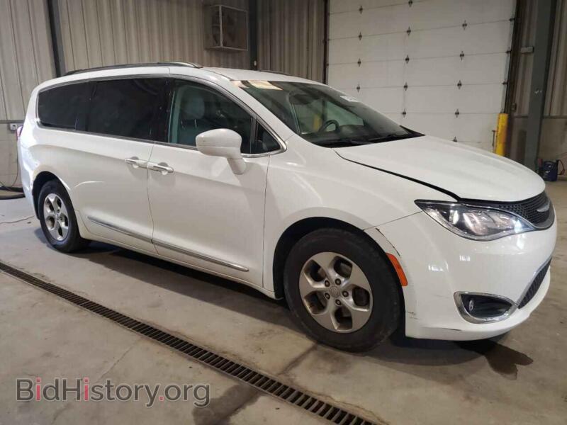 2017 Chrysler PACIFICA (VIN 2C4RC1BG1HR507487) — photo 4 of 13