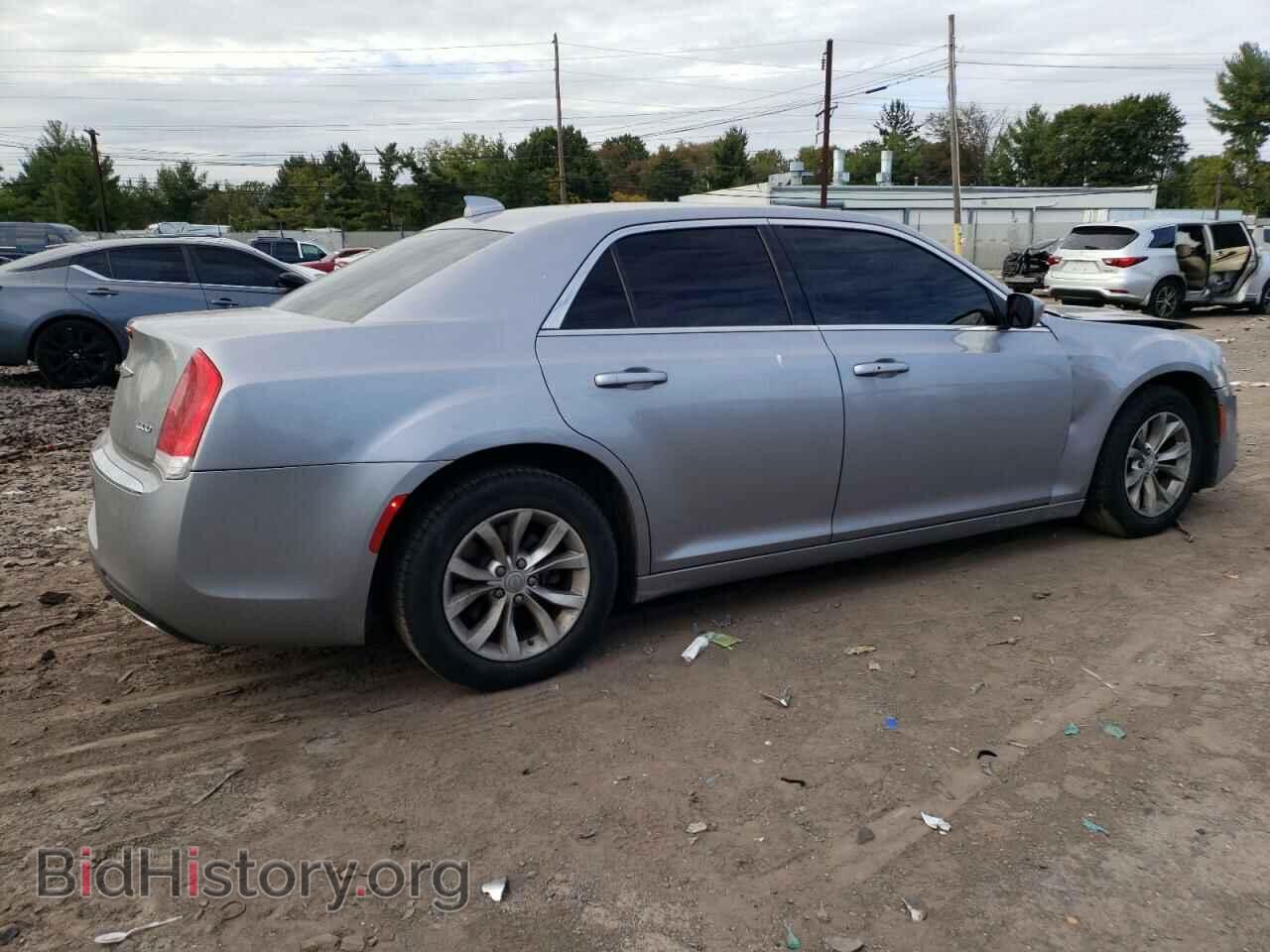 2015 CHRYSLER 300 - VIN: 2C3CCAAG2FH742821 - Photo 3