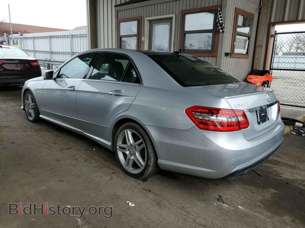 2011 MERCEDES-BENZ E-CLASS - VIN: WDDHF8HB7BA395996 - Фото 2
