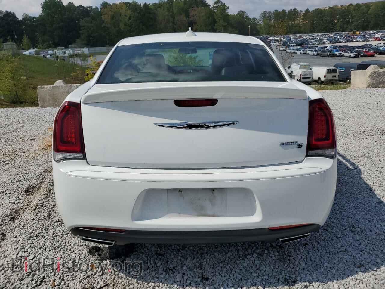 2018 CHRYSLER 300 - VIN: 2C3CCABG2JH191684 - Фото 6