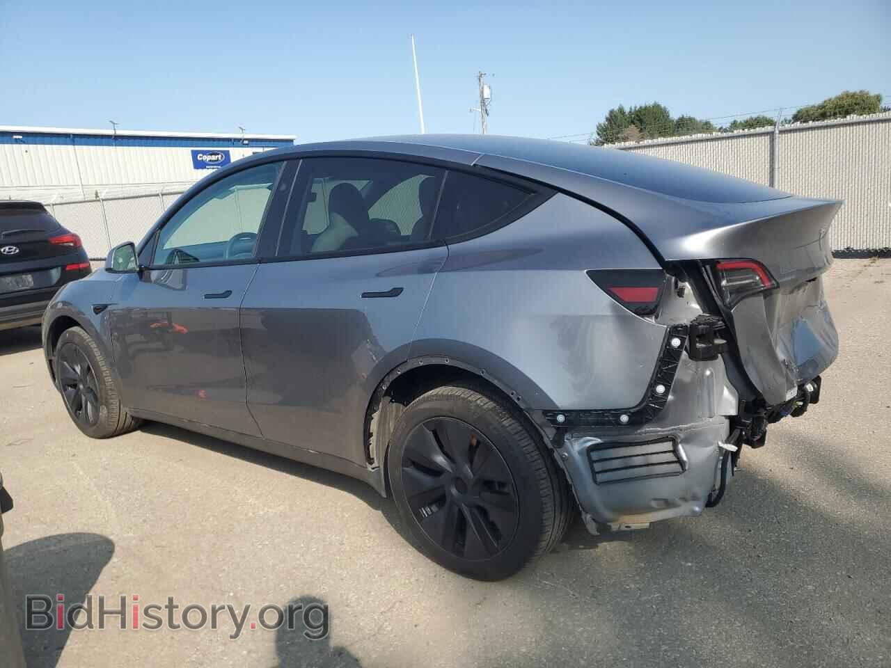 2024 TESLA MODEL Y - VIN: 7SAYGDEE4RF210497 - Photo 2