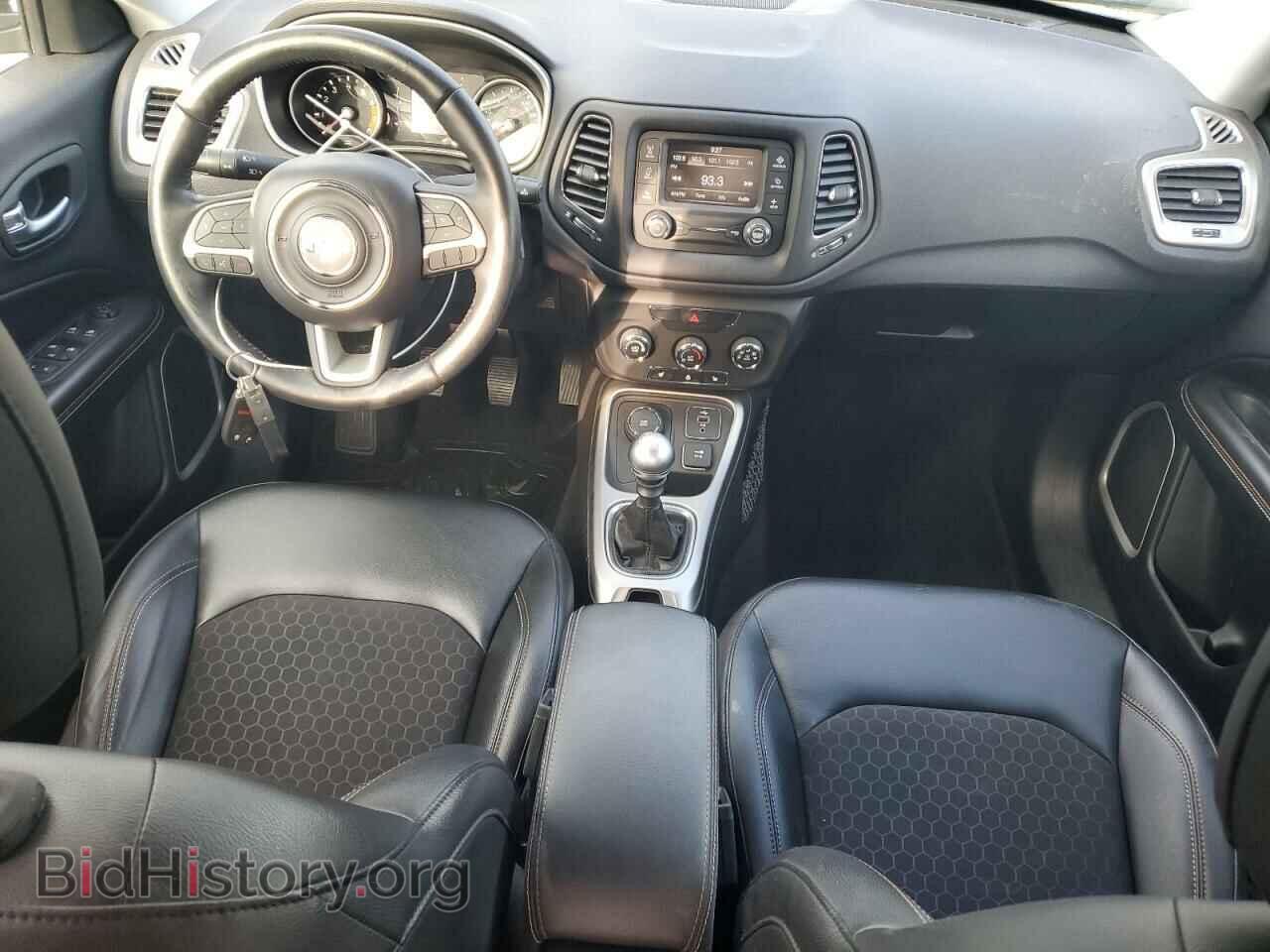 2018 JEEP COMPASS - VIN: 3C4NJDBB9JT145941 - Фото 8