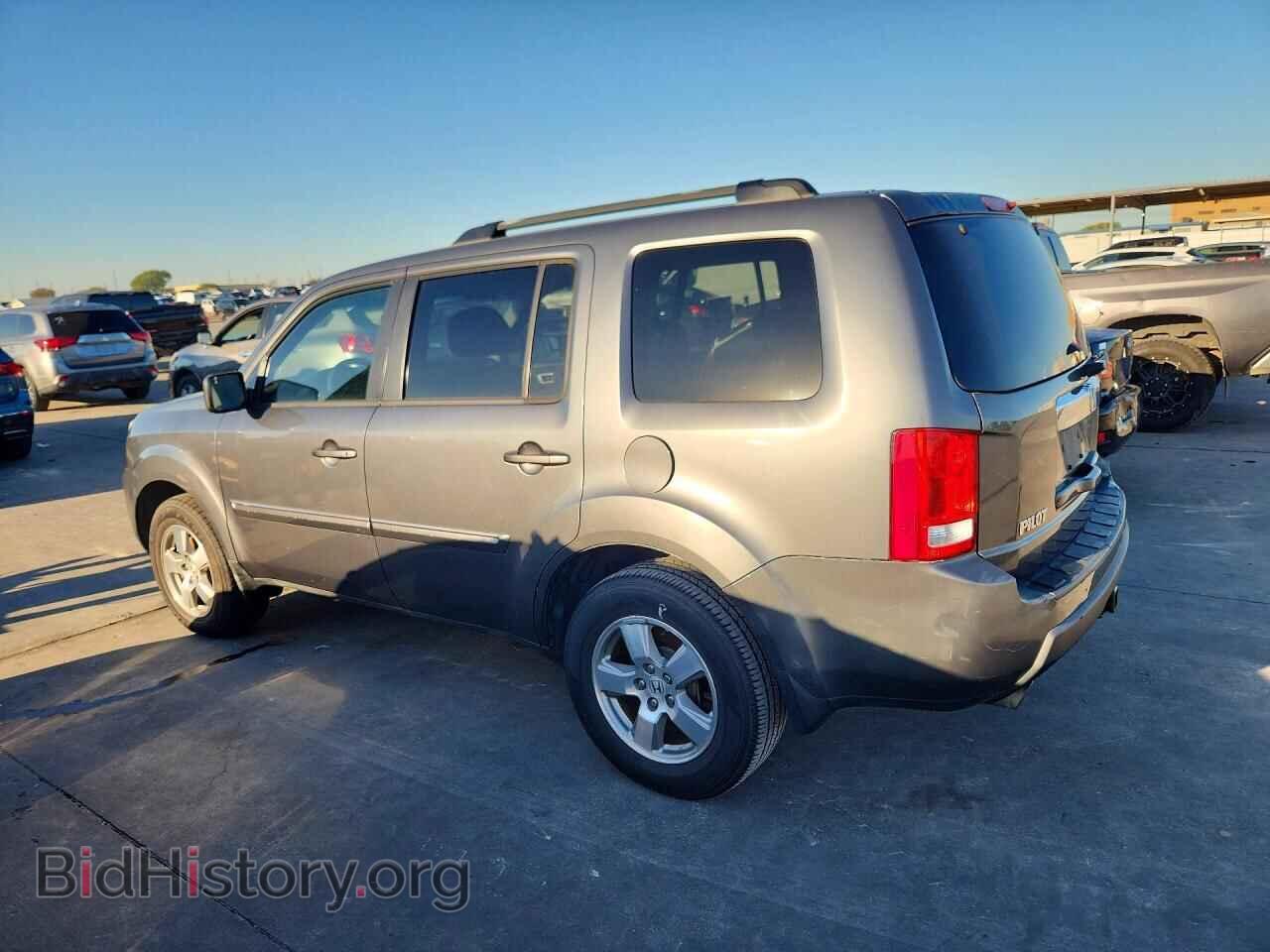 2011 HONDA PILOT - VIN: 5FNYF3H42BB018174 - Photo 2