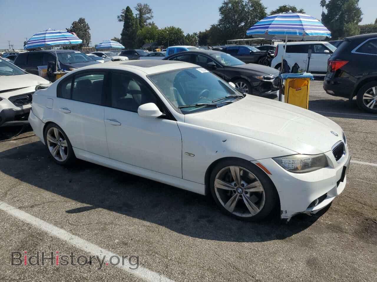 2011 BMW 3 SERIES - VIN: WBAPM5C56BA745563 - Фото 4