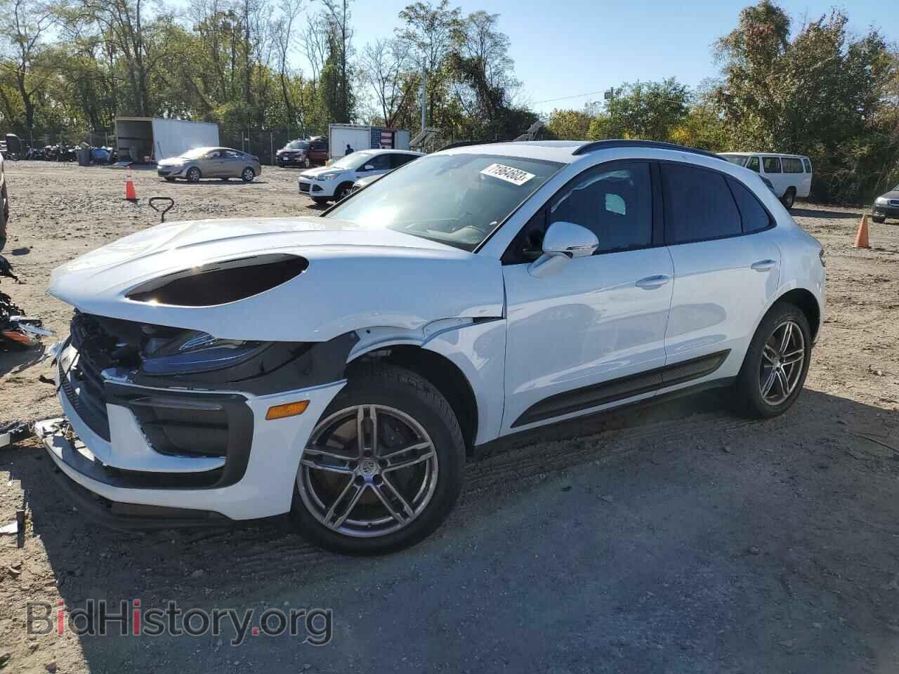 Фотография WP1AA2A51PLB14961 - PORSCHE MACAN BASE 2023