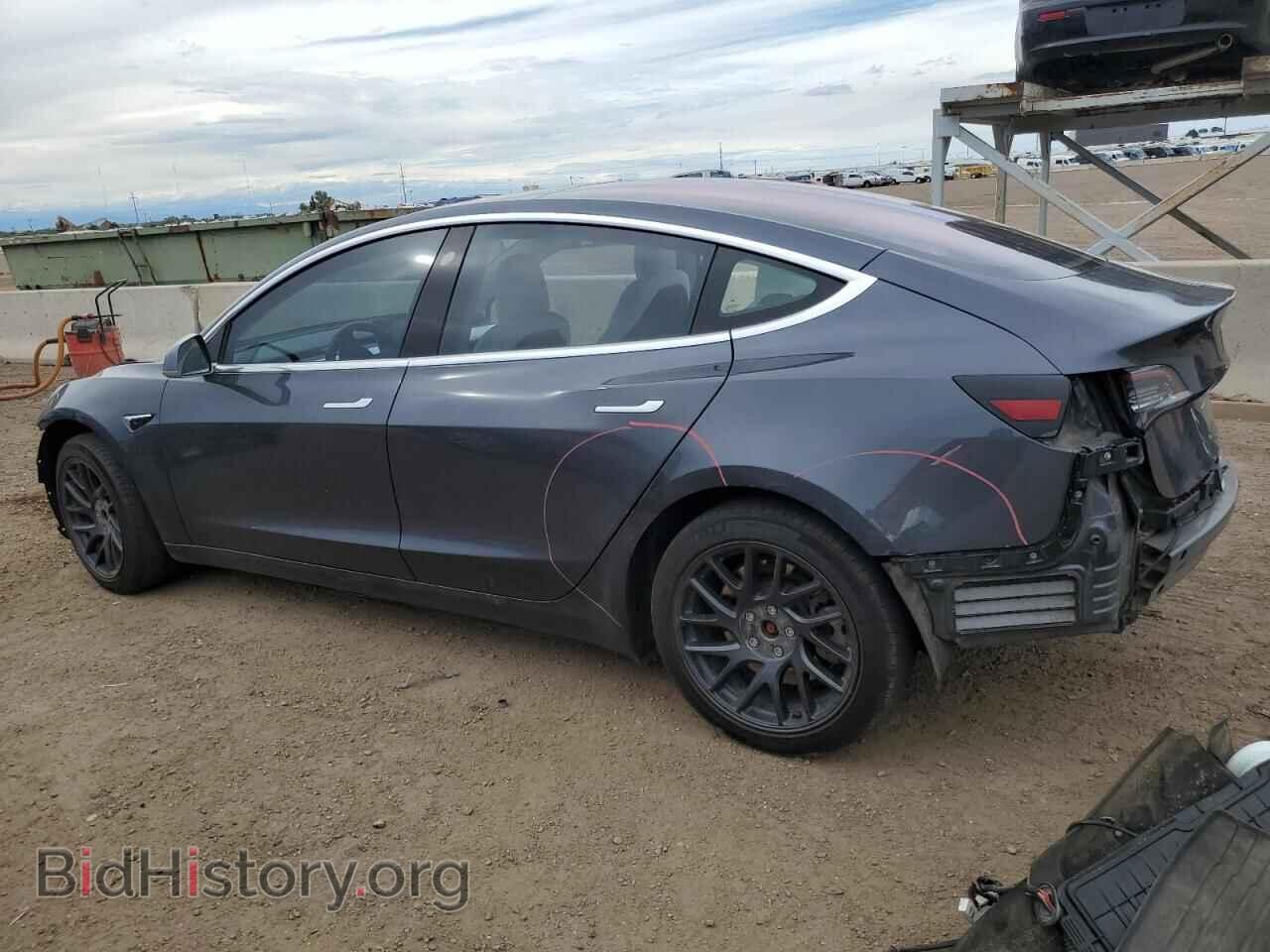 2018 TESLA MODEL 3 - VIN: 5YJ3E1EA1JF167623 - Photo 2