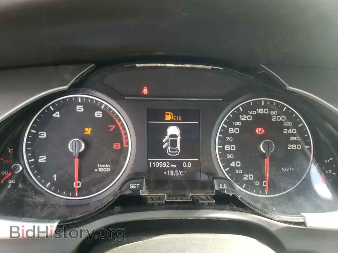 2010 AUDI A4 - VIN: WAUHFCFL1AN069933 - Фото 9