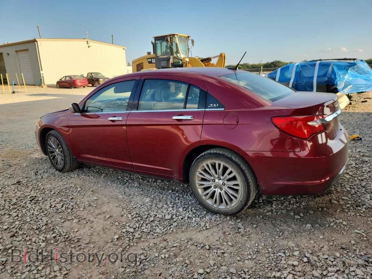2012 CHRYSLER 200 - VIN: 1C3CCBCB0CN121605 - Фото 2