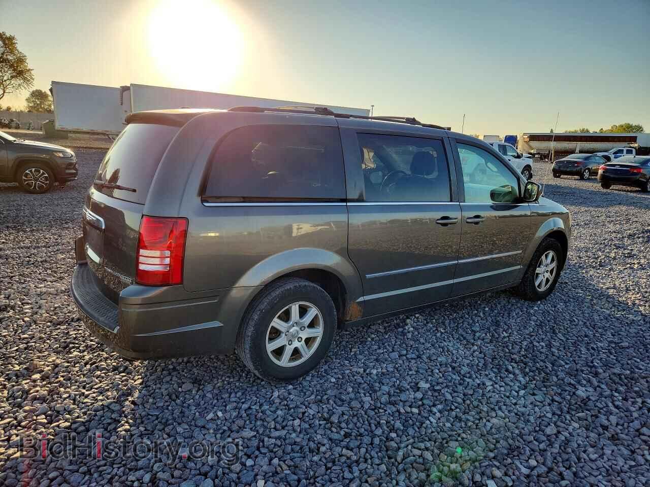 2010 CHRYSLER MINIVAN - VIN: 2A4RR8D12AR430919 - Photo 3