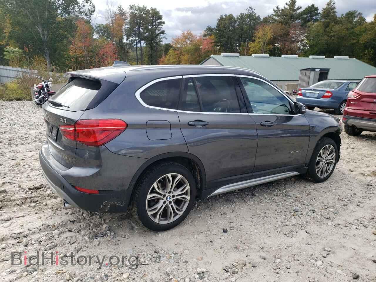 2017 BMW X1 - VIN: WBXHT3Z34H4A55263 - Фото 3