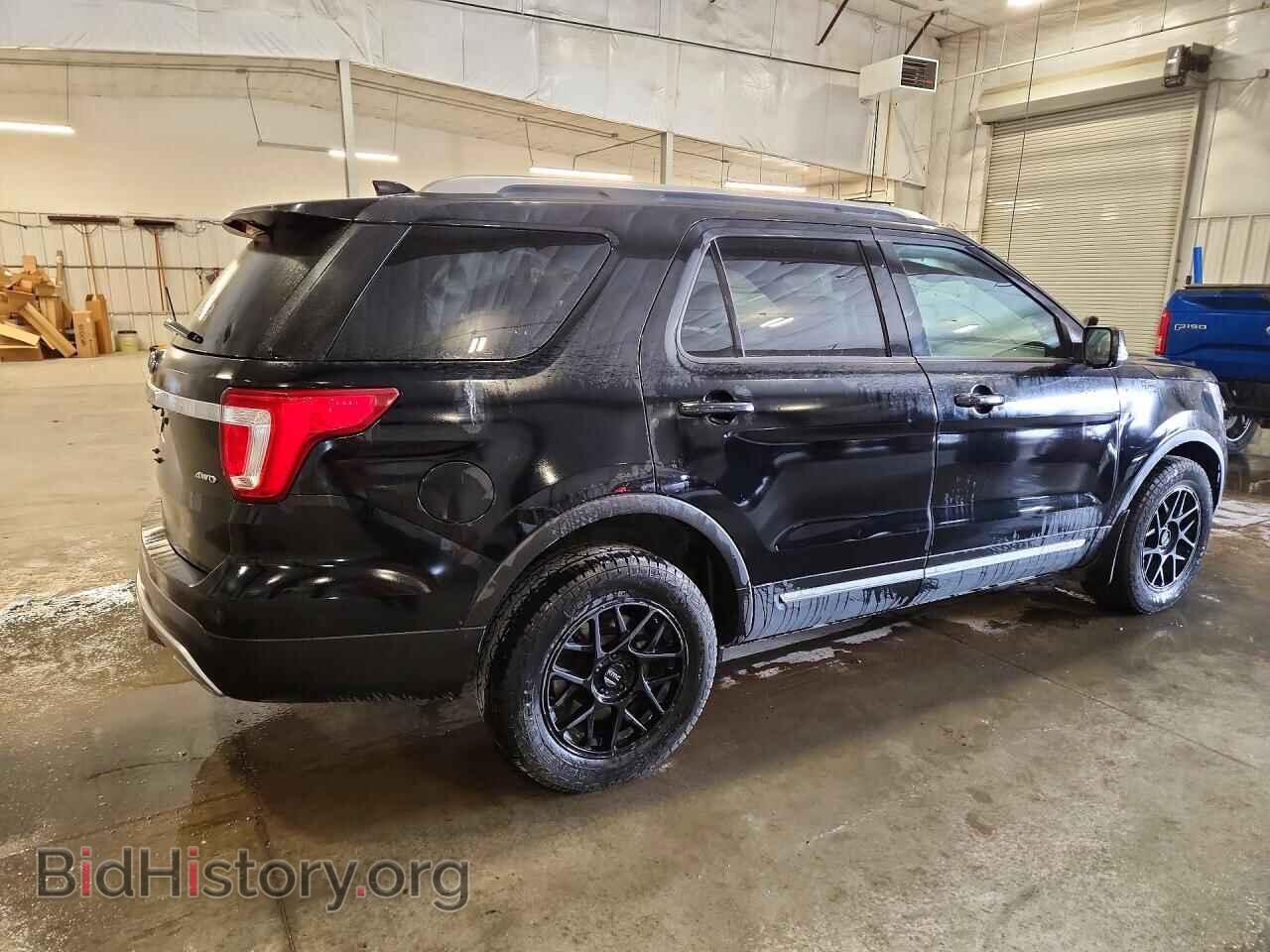 2017 Ford EXPLORER (VIN 1FM5K8D87HGB82485) — photo 3 of 15