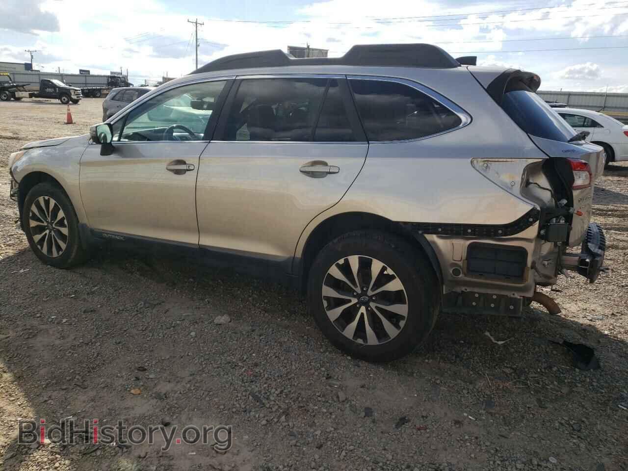 2017 SUBARU OUTBACK - VIN: 4S4BSANC6H3234662 - Фото 2