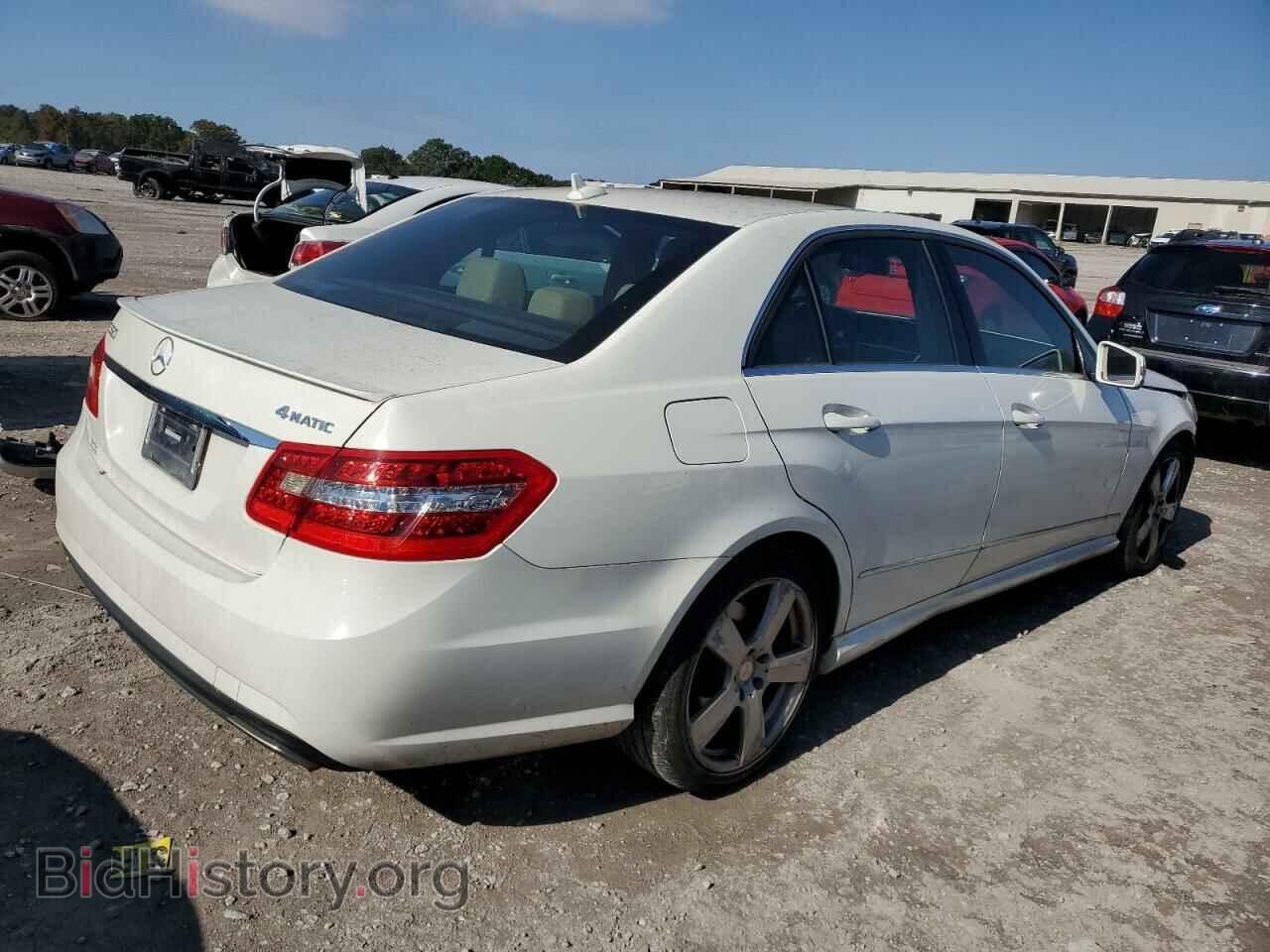 2012 MERCEDES-BENZ E-CLASS - VIN: WDDHF8JB4CA597111 - Фото 3