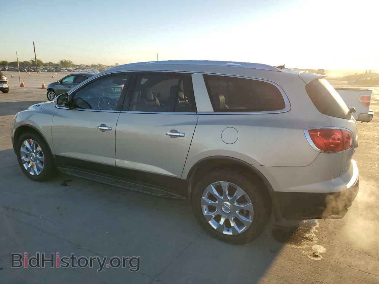 2010 BUICK ENCLAVE - VIN: 5GALRCED3AJ104480 - Фото 2