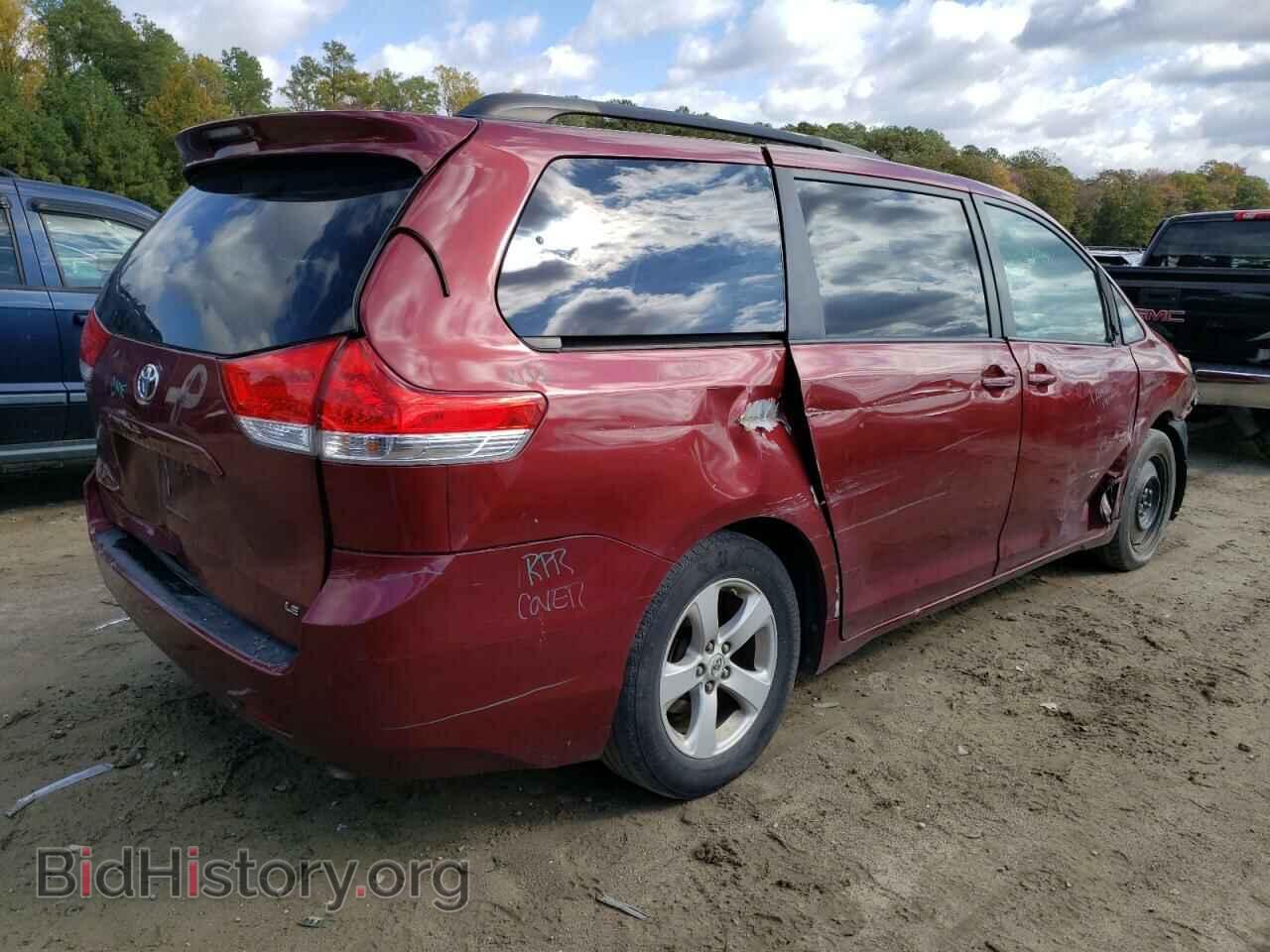 2011 TOYOTA All Models - VIN: 5TDKK3DC8BS068961 - Фото 3
