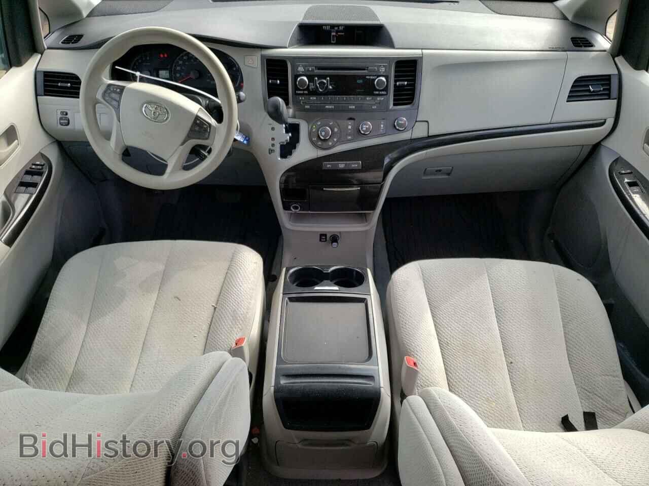 2011 TOYOTA All Models - VIN: 5TDKK3DC8BS068961 - Фото 8