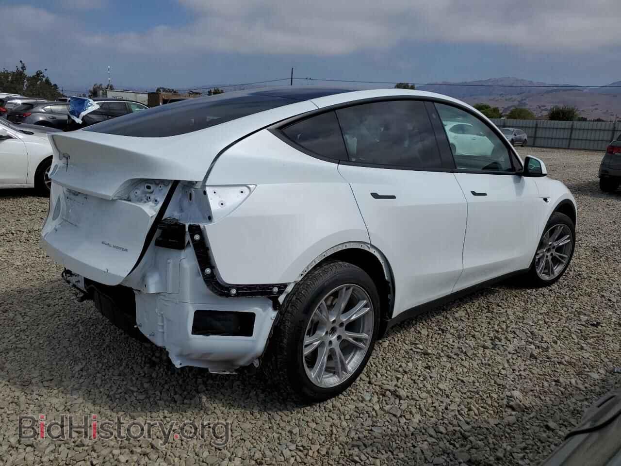 2023 TESLA MODEL Y - VIN: 7SAYGDEE9PF744401 - Photo 3