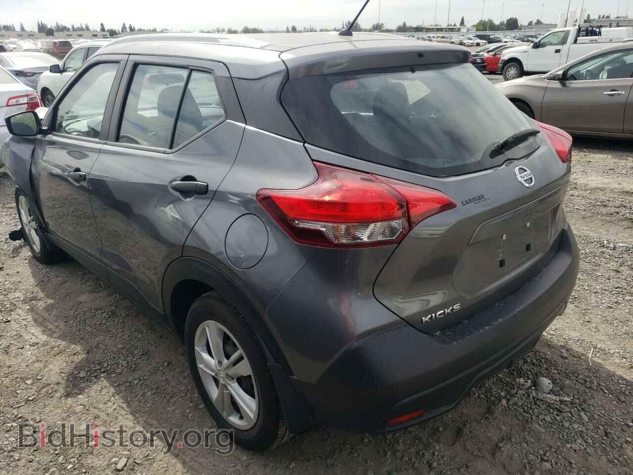 2019 NISSAN KICKS - VIN: 3N1CP5CU3KL554615 - Фото 2