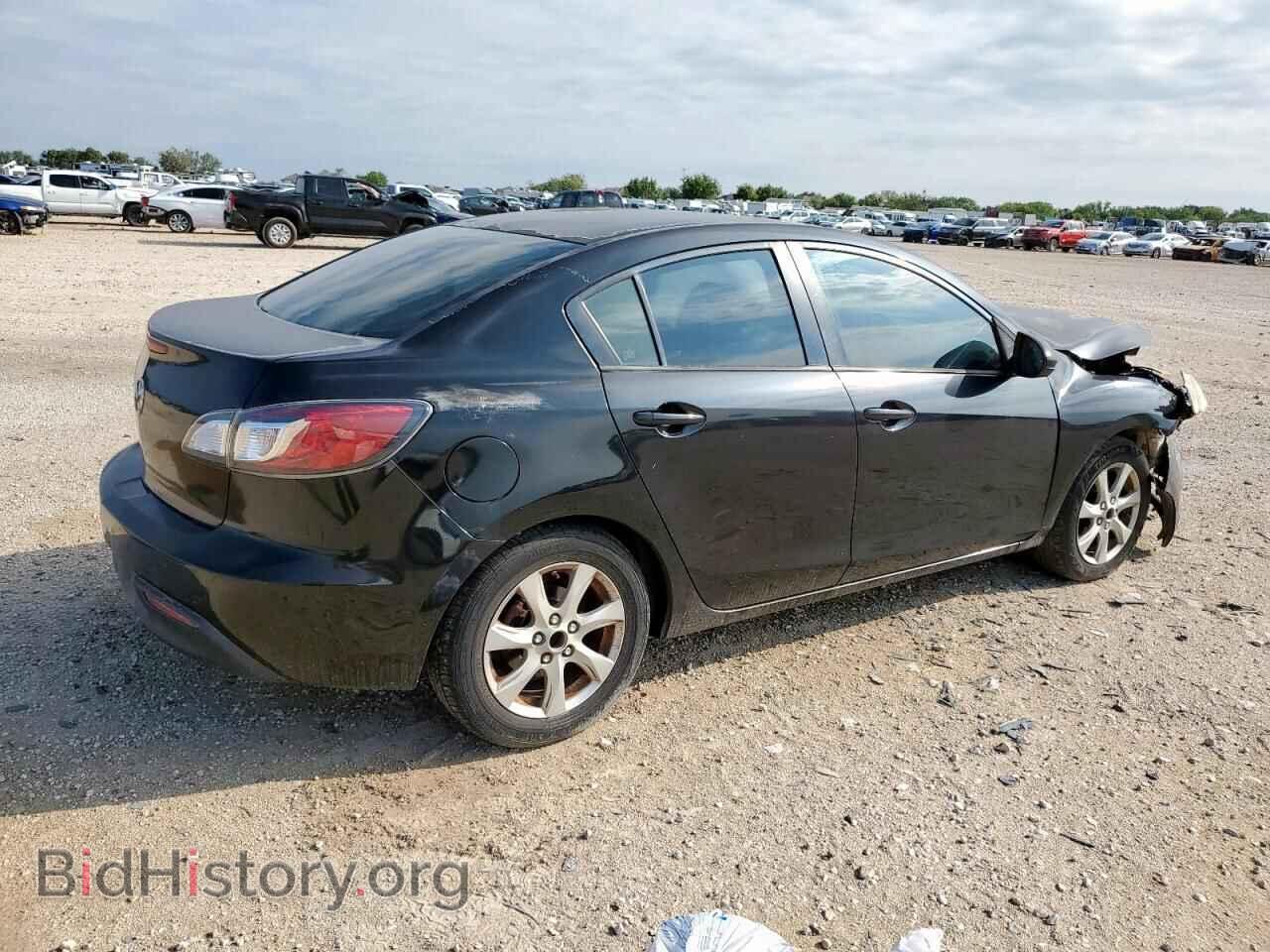 2011 MAZDA 3 - VIN: JM1BL1VF1B1486088 - Photo 3