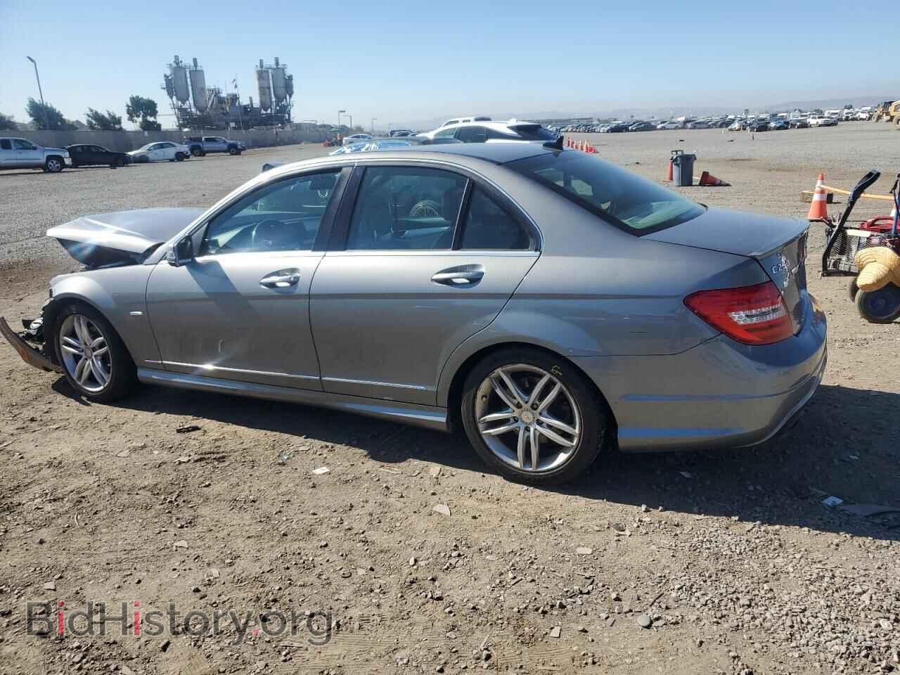 2012 MERCEDES-BENZ C-CLASS - VIN: WDDGF4HB7CR219344 - Фото 2