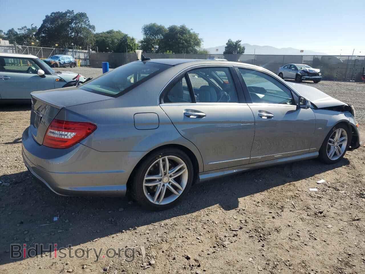 2012 MERCEDES-BENZ C-CLASS - VIN: WDDGF4HB7CR219344 - Фото 3