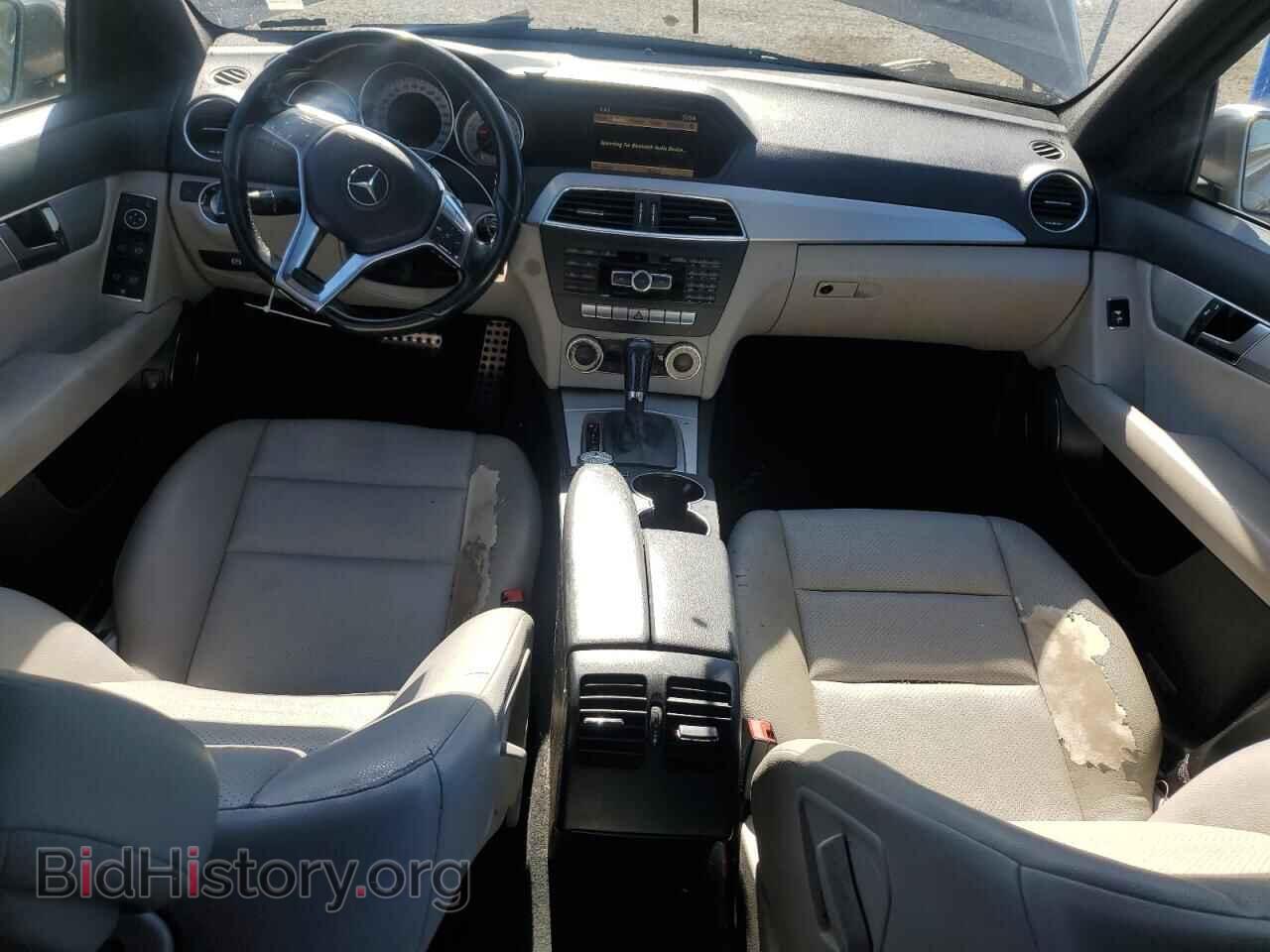2012 MERCEDES-BENZ C-CLASS - VIN: WDDGF4HB7CR219344 - Фото 8