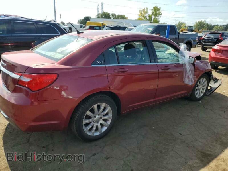 2013 Chrysler 200 (VIN 1C3CCBBB0DN577770) — фото 3 из 12